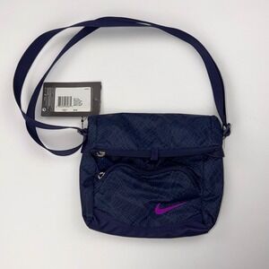 NEW Nike Blue Small Crossbody Shoulder Bag Purse Adjustable Strap Travel 2010
